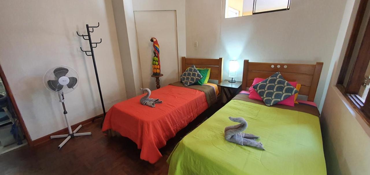Lima Airport Hostel With Free Airport Pick Up Extérieur photo